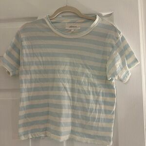 THE GREAT crew neck women’s tshirt XS/0 light blue white stripe